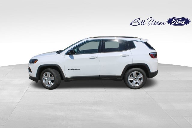 Used 2022 Jeep Compass Latitude FWD image 8