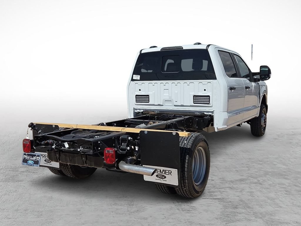 New 2026 Ford F350 XL w/ XL Chrome Package AWD/4WD image 10
