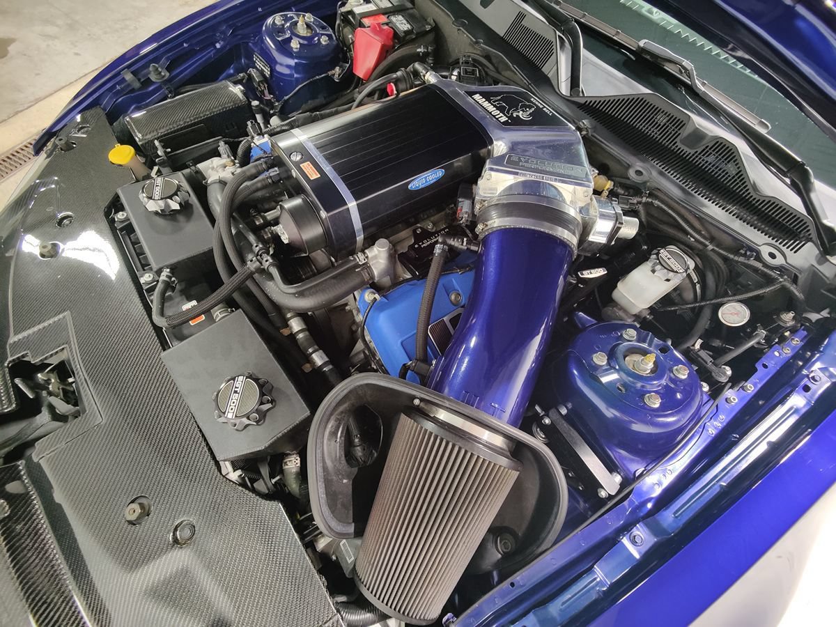 Used 2013 Ford Mustang Shelby GT500 RWD image 9