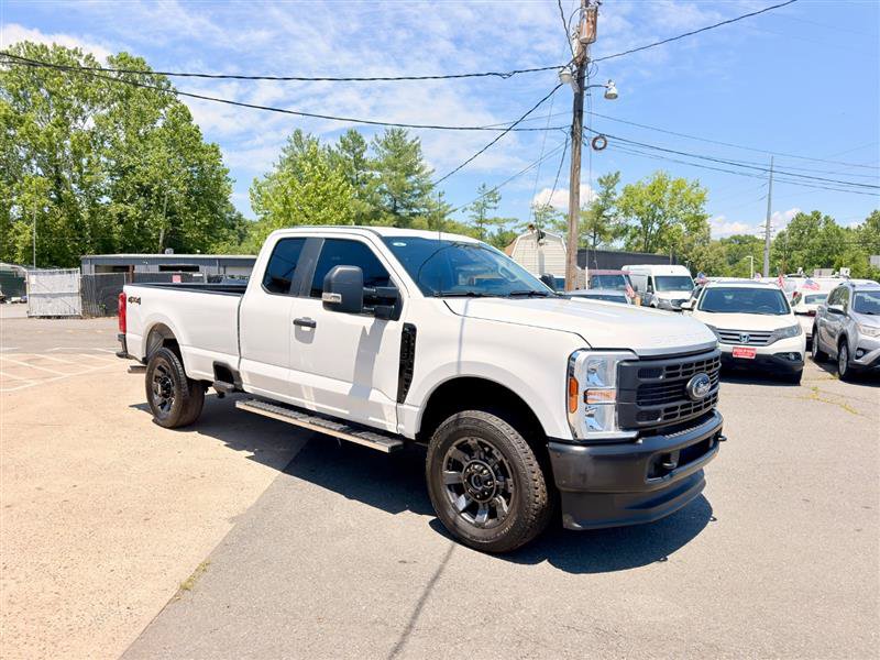 Used 2025 Ford F250 XL AWD/4WD image 6