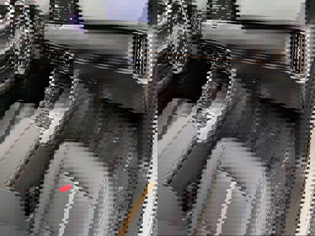 Certified 2025 MAZDA CX-70 3.3 Turbo S w/ Premium Package image 29