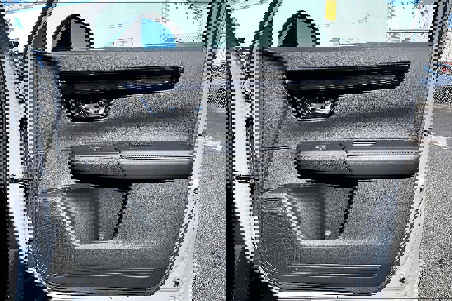 Used 2025 Honda CR-V EX-L image 23