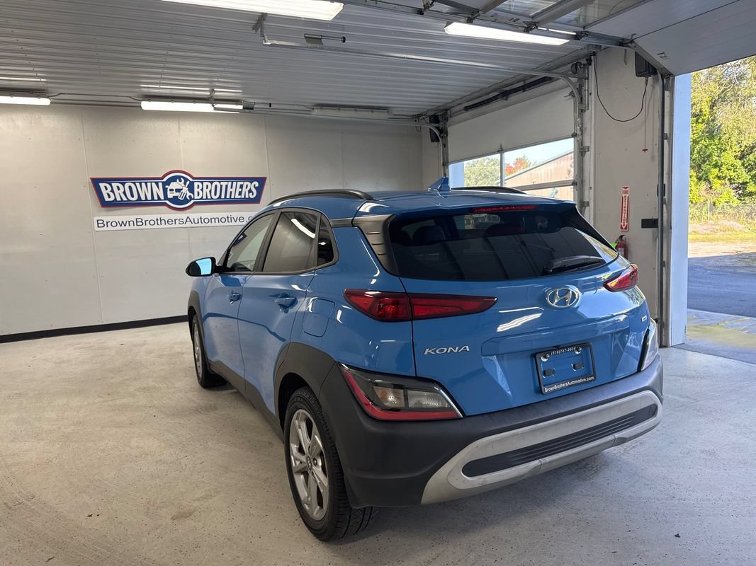 Used 2022 Hyundai Kona SEL w/ Cargo Package AWD/4WD image 3