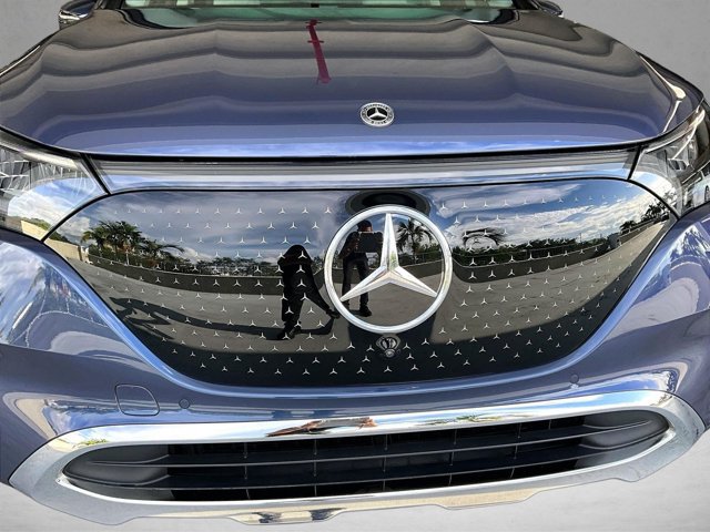 Used 2023 Mercedes-Benz EQE 350+ SUV image 29