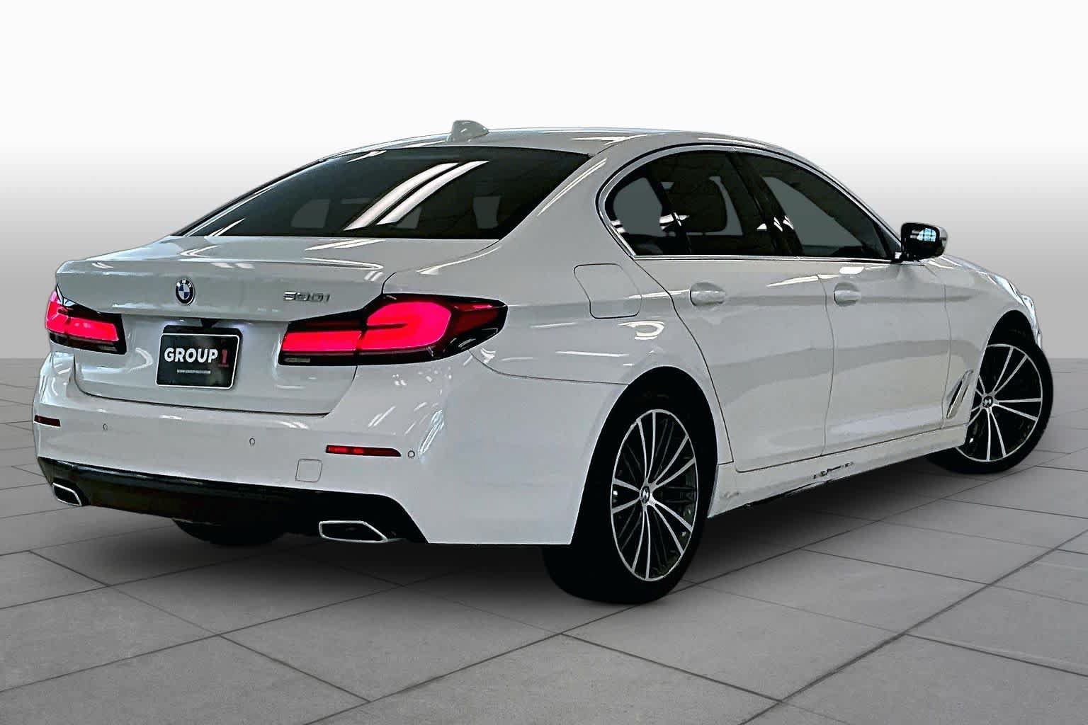 Used 2023 BMW 530i w/ Premium Package RWD image 11