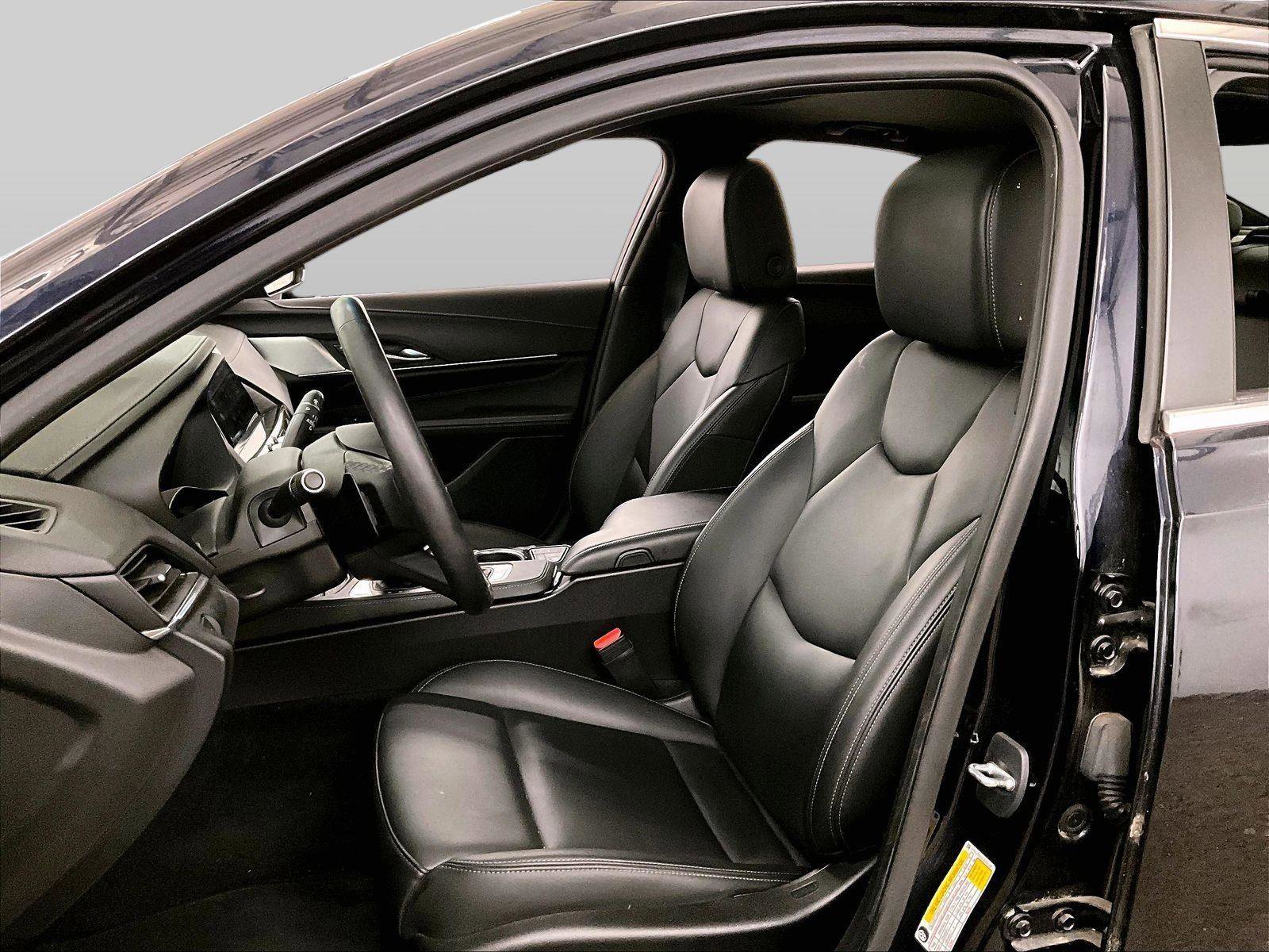 Used 2020 Cadillac CT4 Luxury w/ Sun And Sound Package RWD image 24