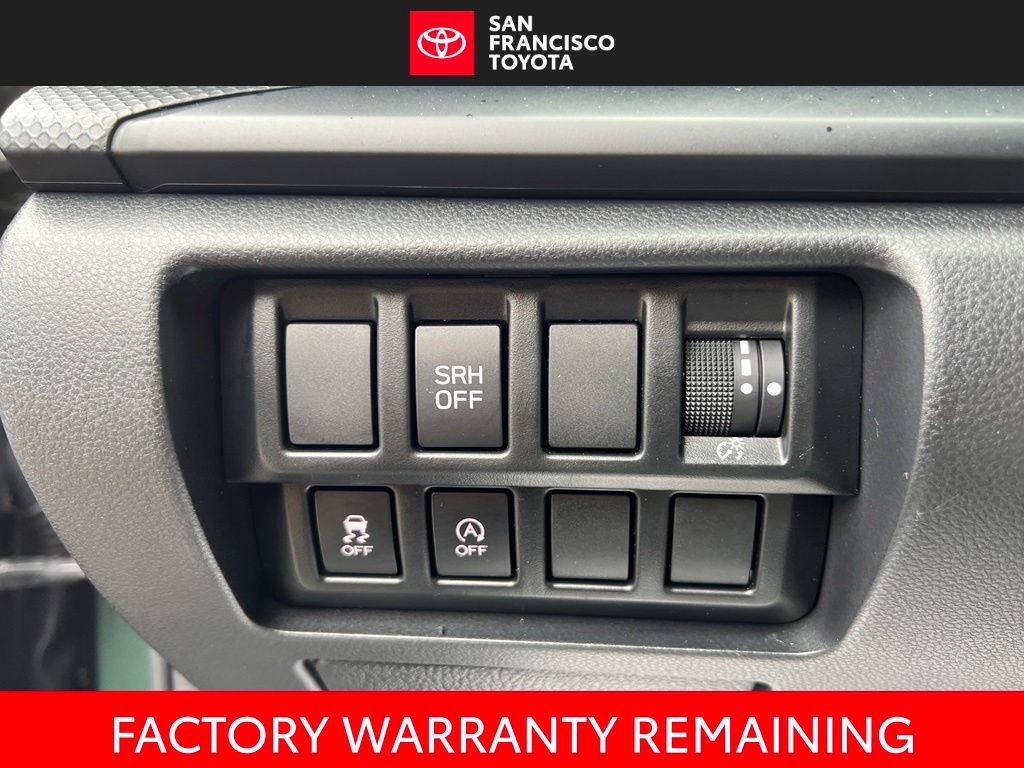 Used 2022 Subaru Forester AWD/4WD image 32