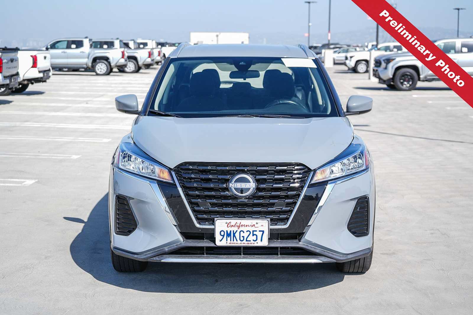 Used 2024 Nissan Kicks SV FWD image 2