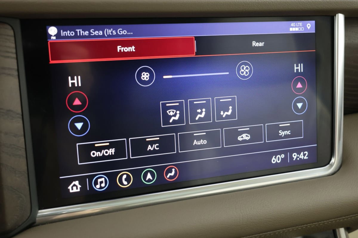 Used 2021 GMC Yukon XL Denali w/ Denali Ultimate Package image 63