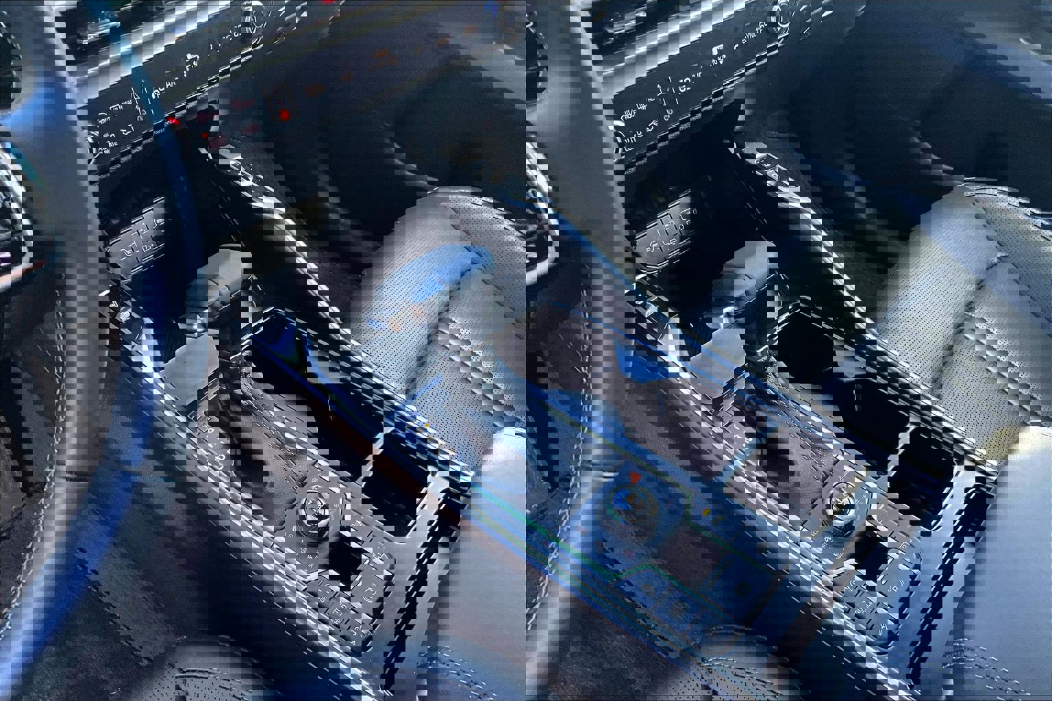 Used 2025 Kia Sorento X-Line EX image 10