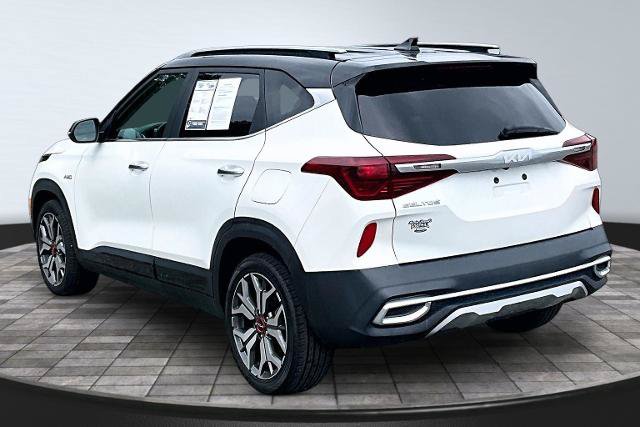 Used 2023 Kia Seltos SX AWD/4WD image 2