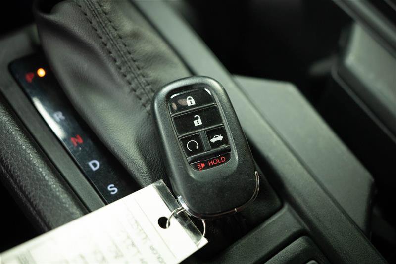 Used 2023 Honda Accord EX image 25