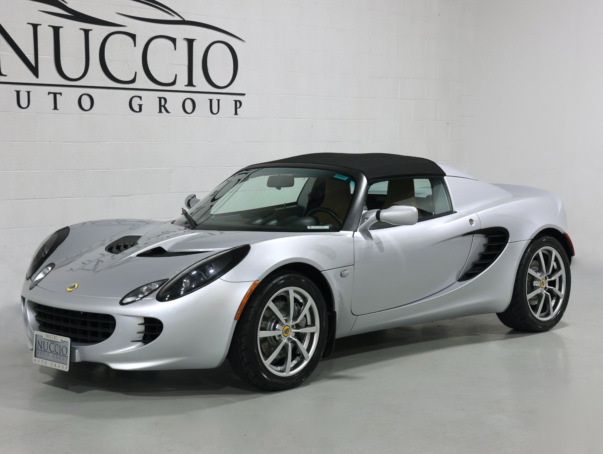 Used 2005 Lotus Elise image 51