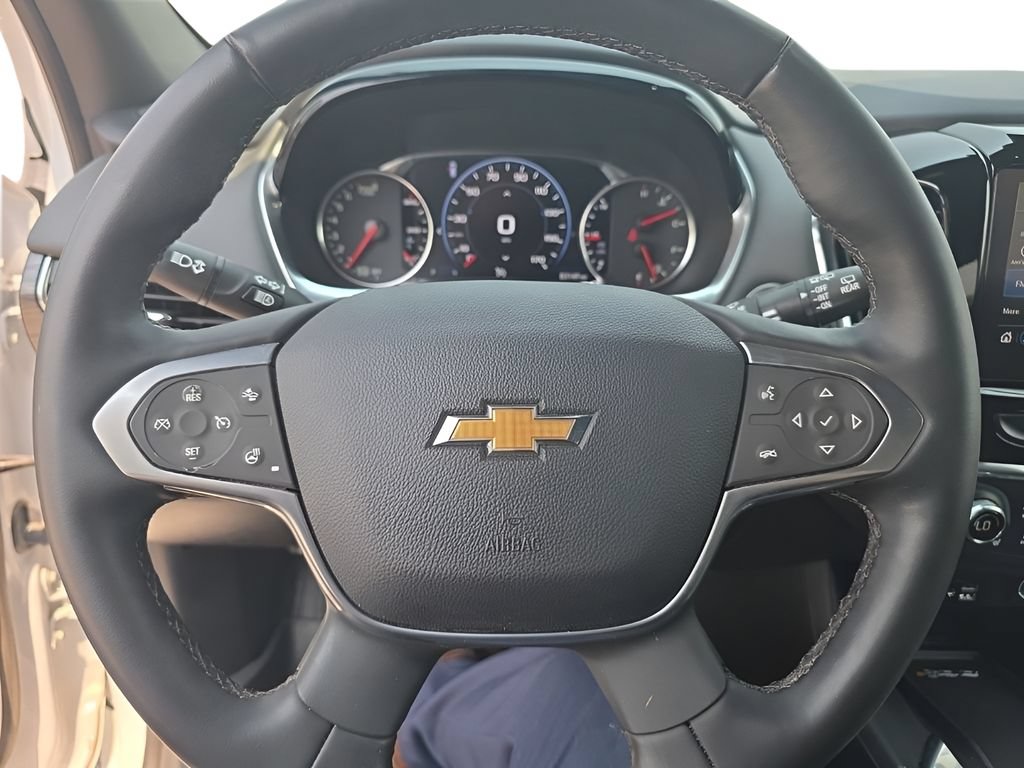 Used 2023 Chevrolet Traverse High Country w/ LPO, Floor Liner Package AWD/4WD image 10