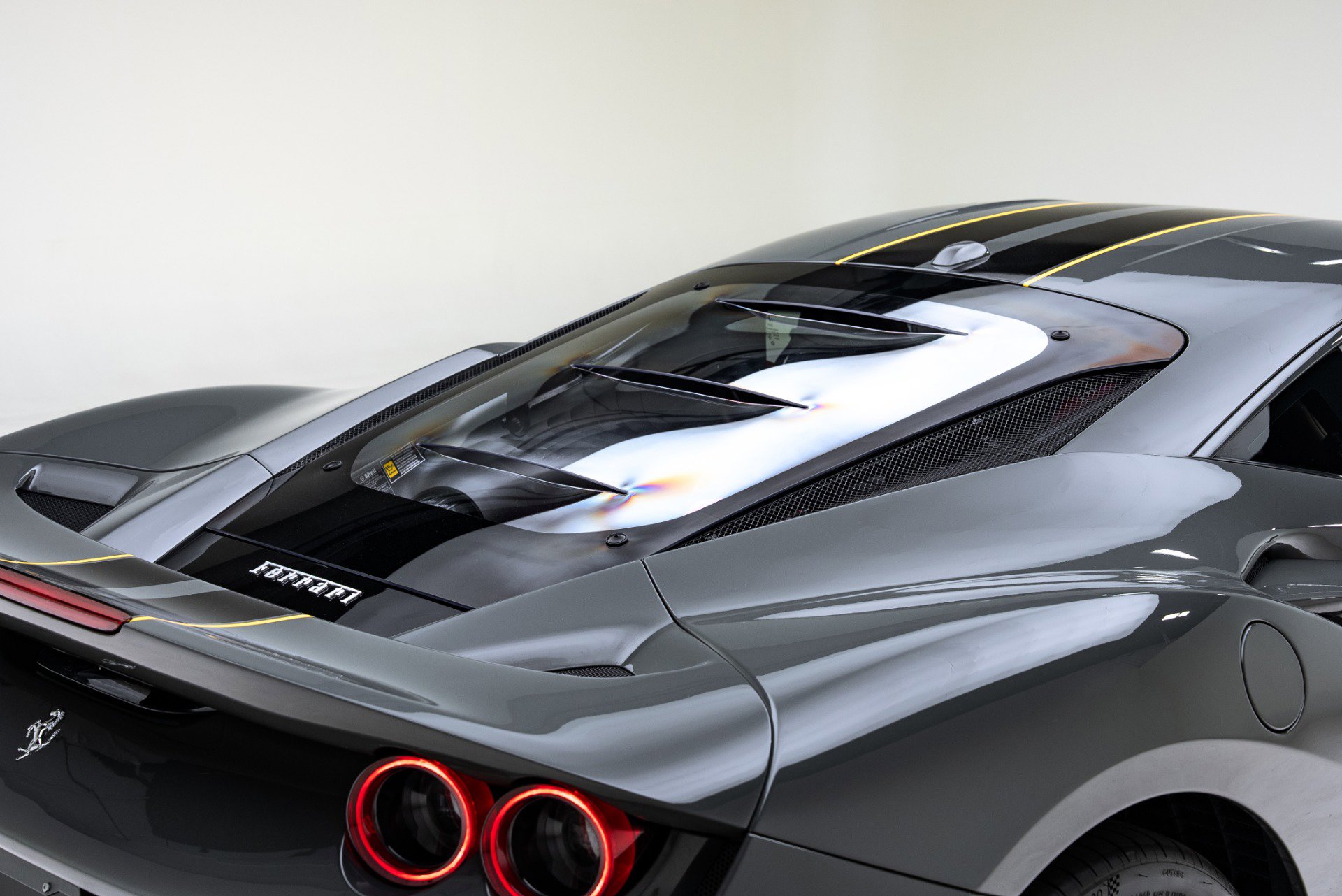 Used 2022 Ferrari F8 Tributo image 15