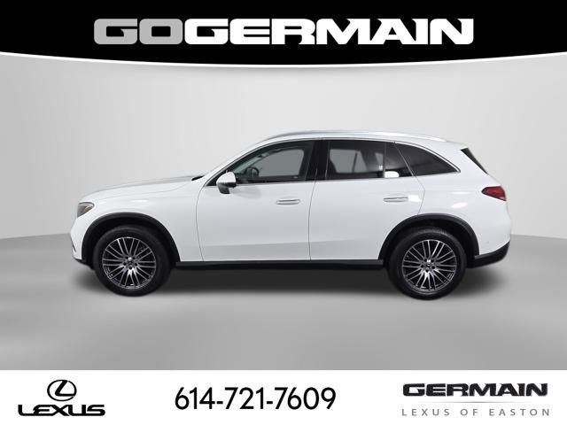 Used 2024 Mercedes-Benz GLC 300 4MATIC image 12
