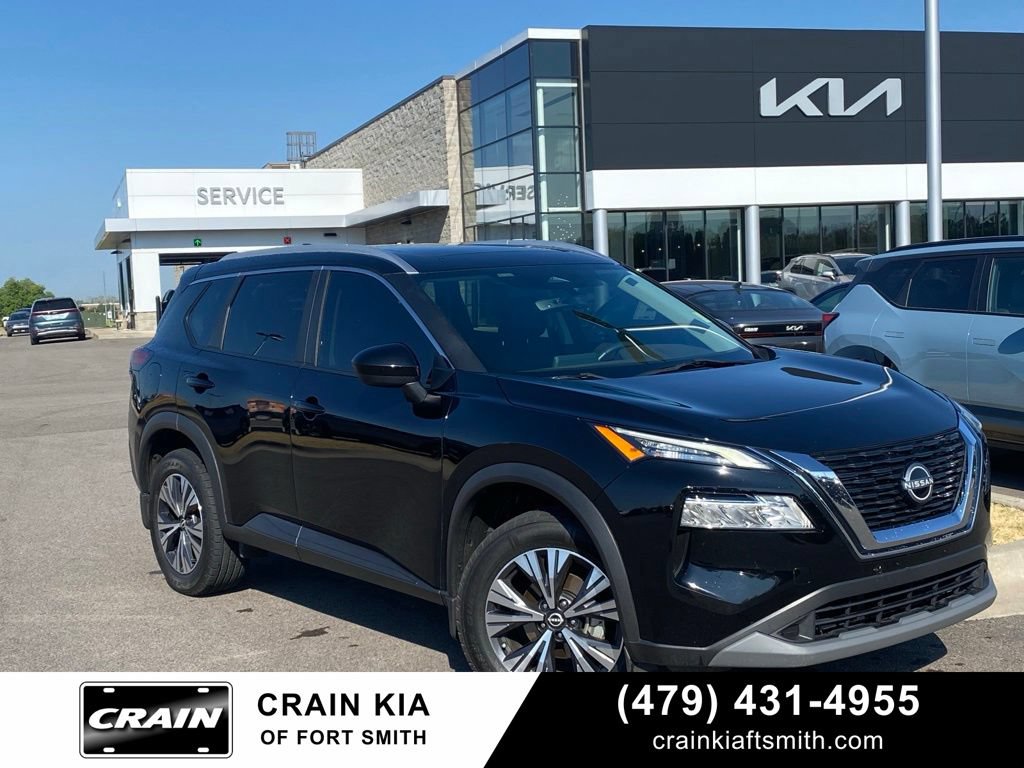 Used 2023 Nissan Rogue SV w/ SV Premium B Package FWD image 1
