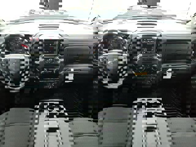 New 2026 Chevrolet Silverado 1500 Custom Trail Boss w/ Dark Appearance Package image 9