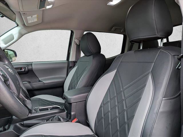 Used 2022 Toyota Tacoma SR AWD/4WD image 6
