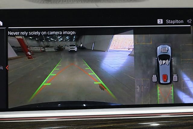 Used 2021 BMW X7 xDrive40i w/ Cold Weather Package image 10