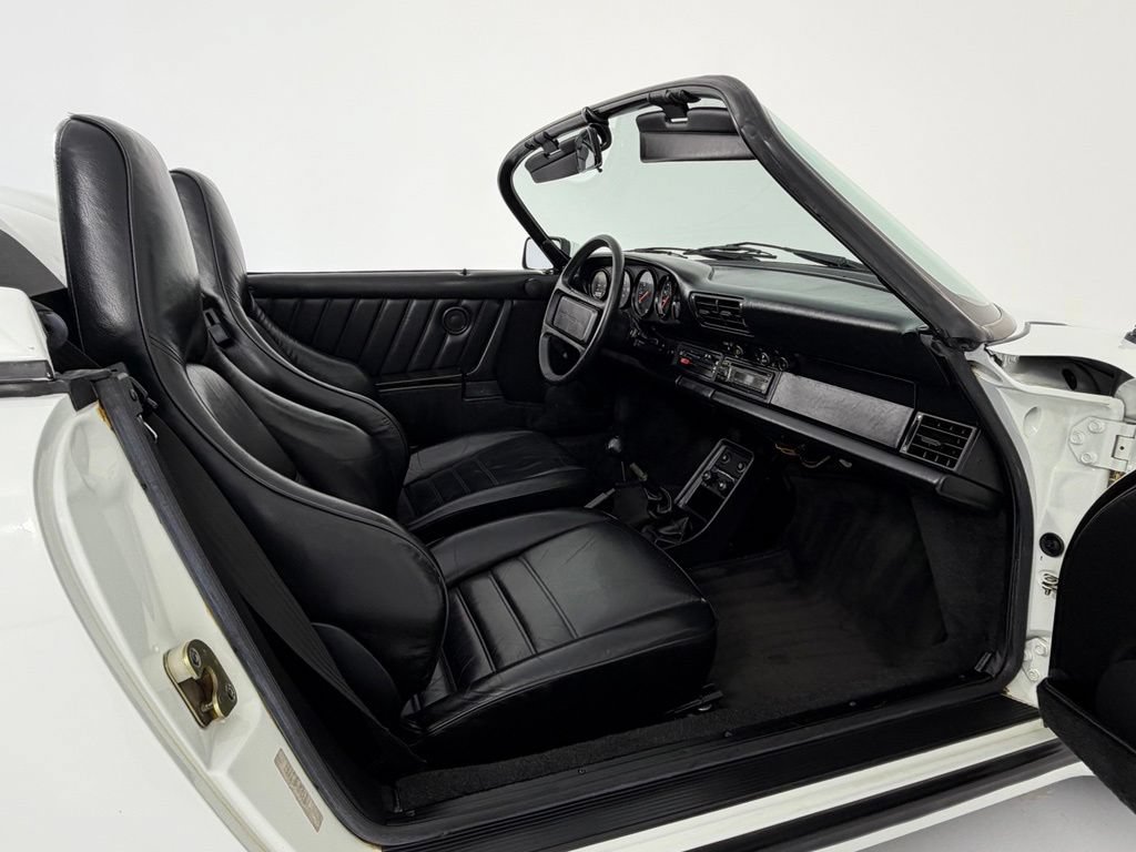 Used 1989 Porsche 911 Speedster RWD image 22
