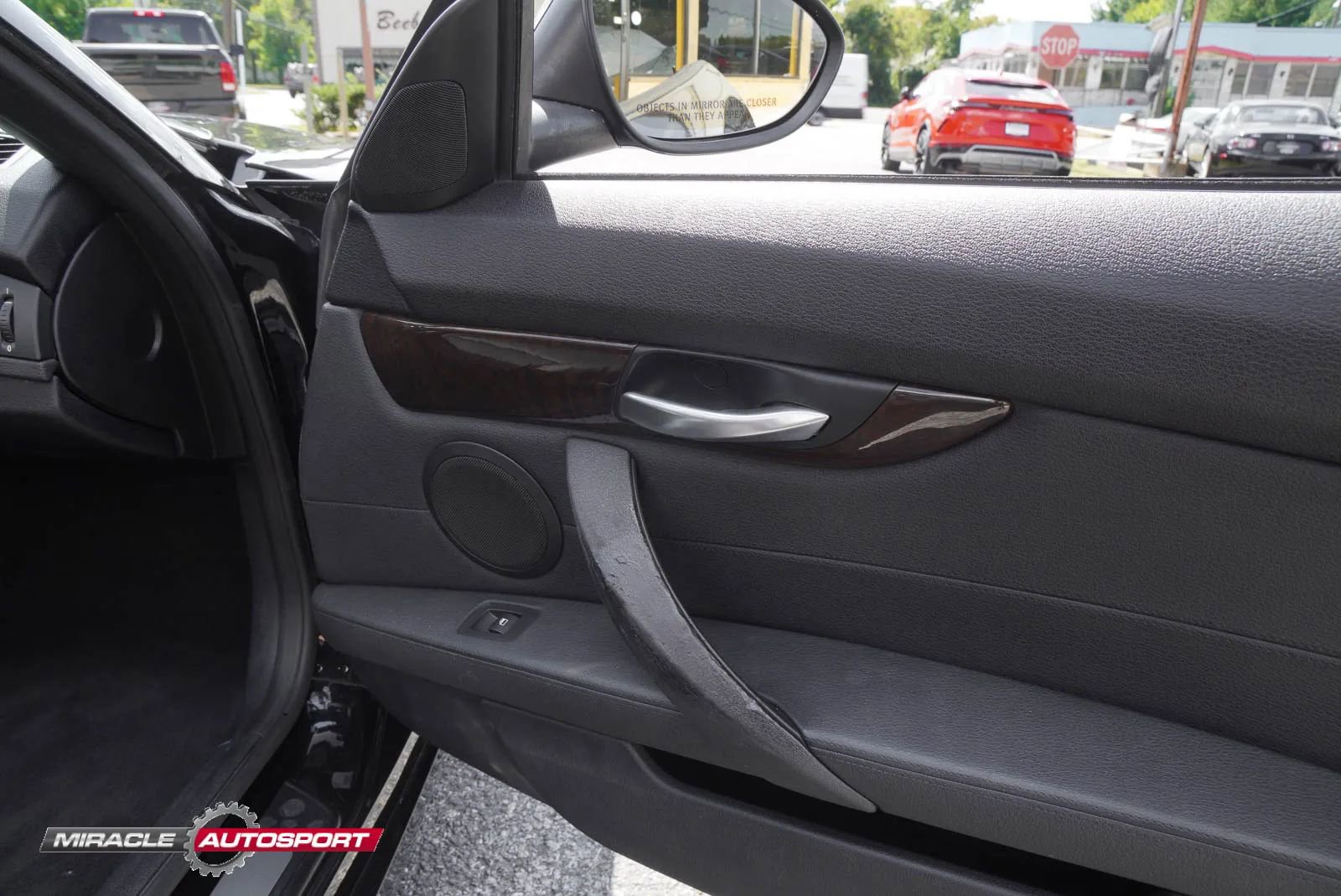 Used 2011 BMW Z4 sDrive35i image 23