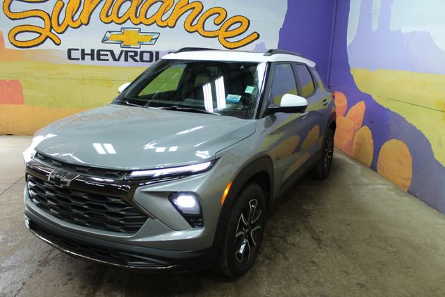 Used 2025 Chevrolet TrailBlazer ACTIV w/ Convenience Package image 4