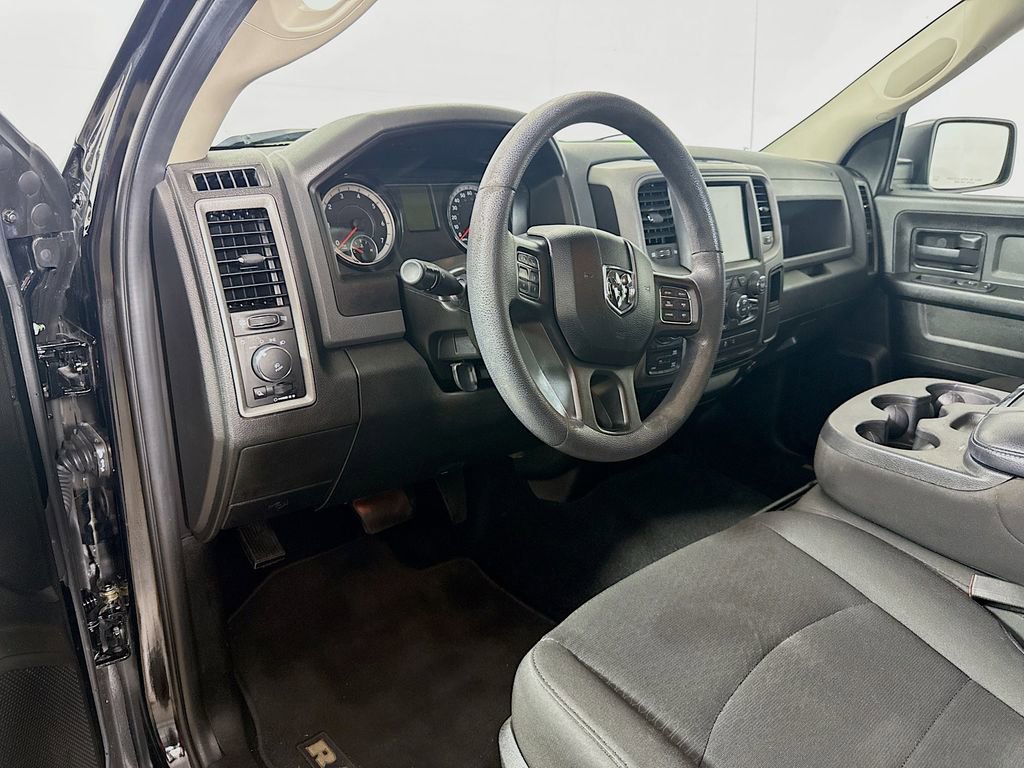 Used 2019 RAM 1500 Express w/ Wheel & Sound Group AWD/4WD image 10