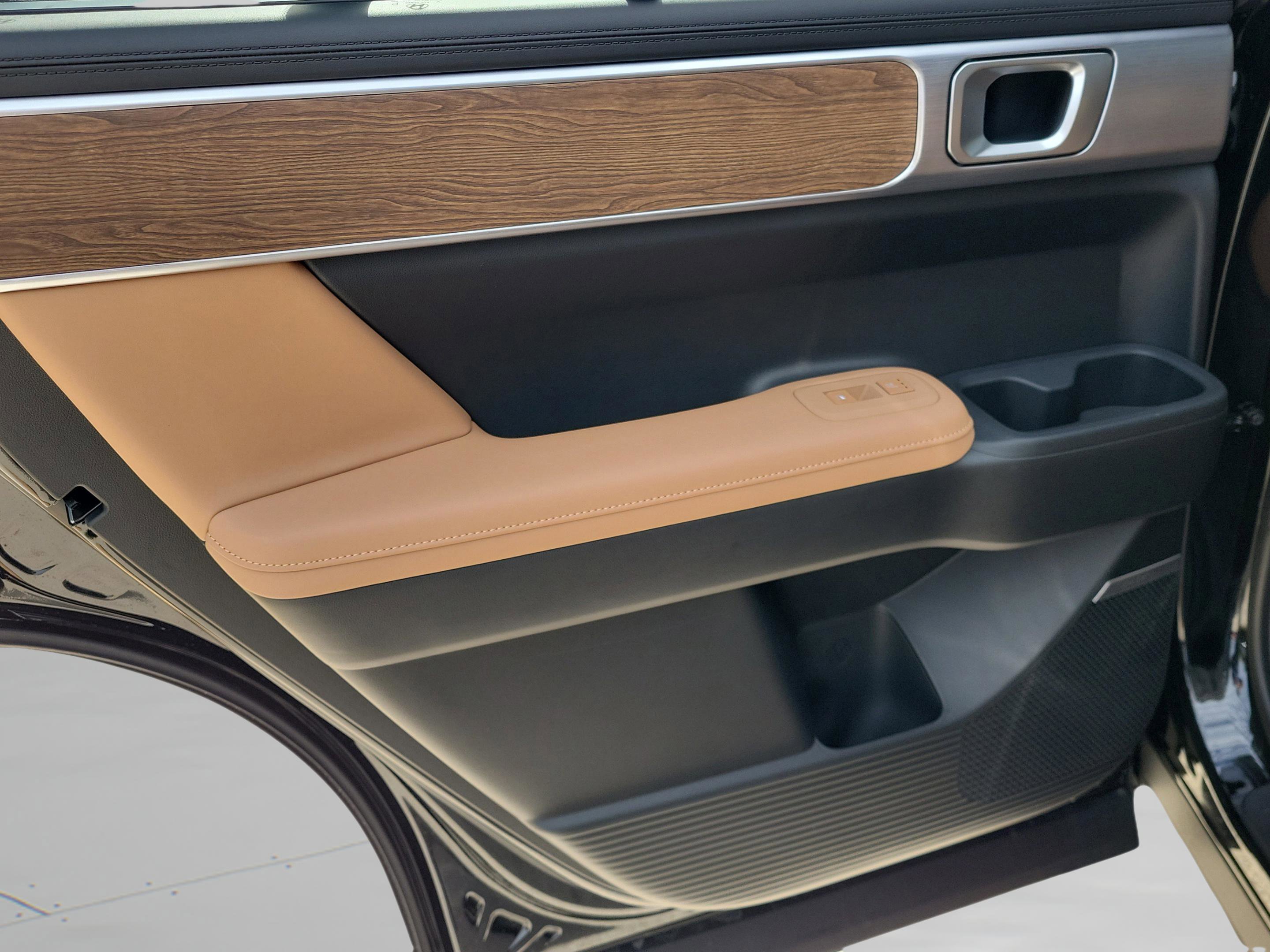 New 2026 Hyundai Santa Fe Limited image 11