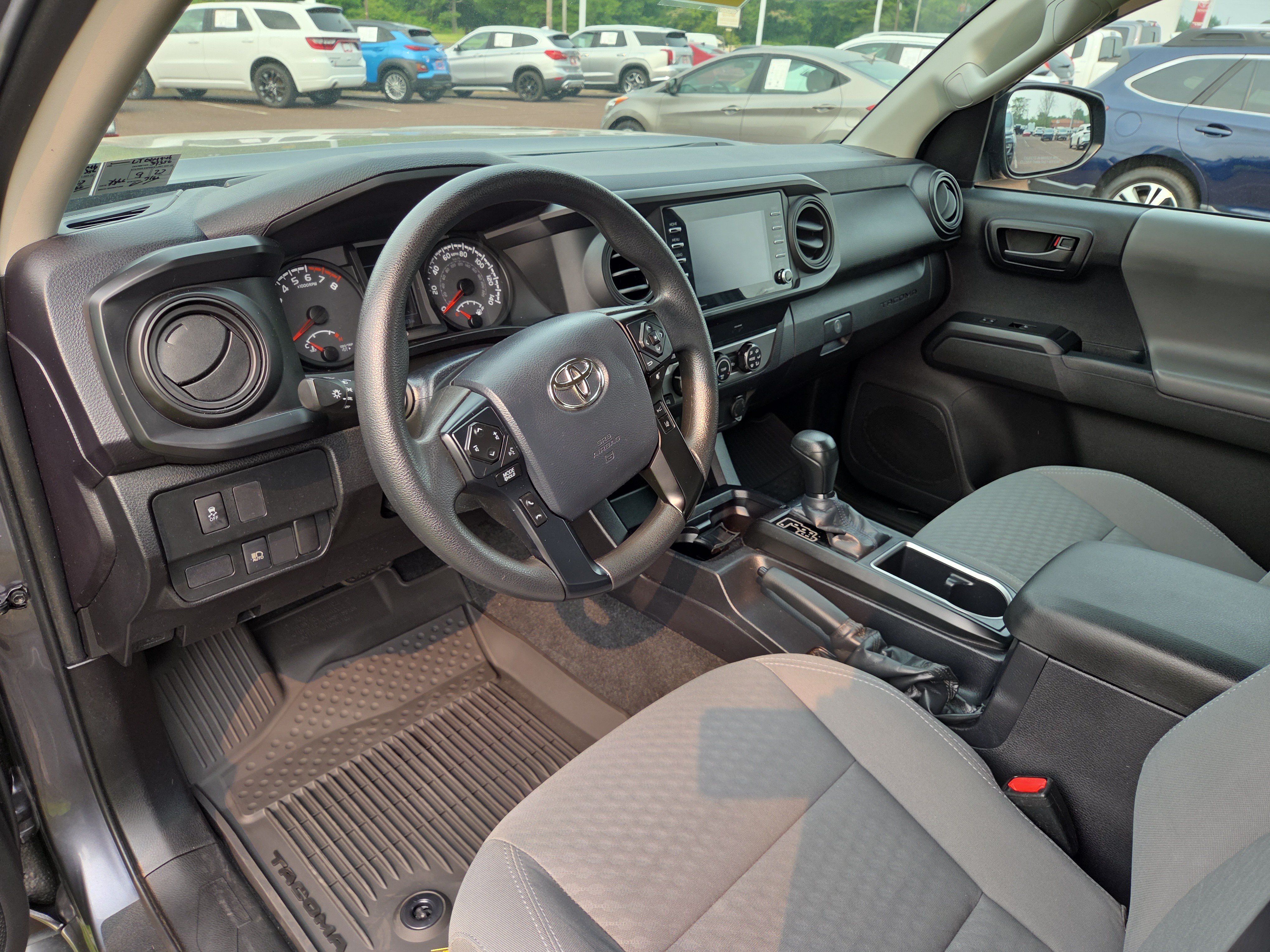 Certified 2020 Toyota Tacoma SR w/ SX Package AWD/4WD image 15