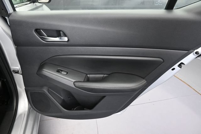 Used 2022 Nissan Altima 2.5 SV FWD image 30