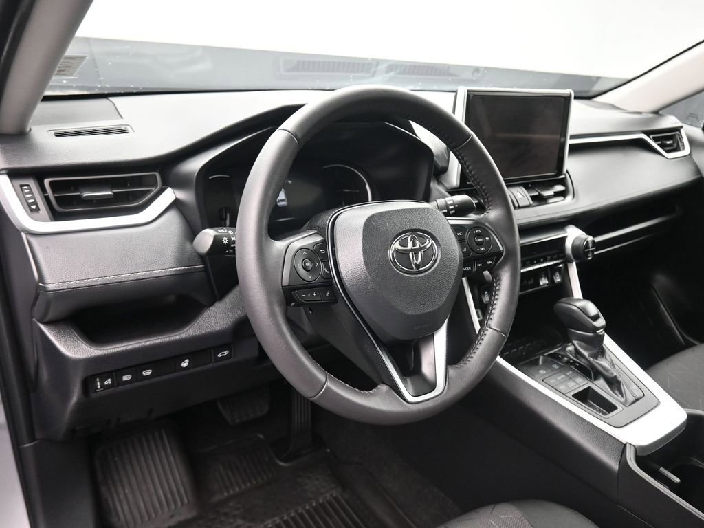 Used 2024 Toyota RAV4 XLE w/ Convenience Package AWD/4WD image 13