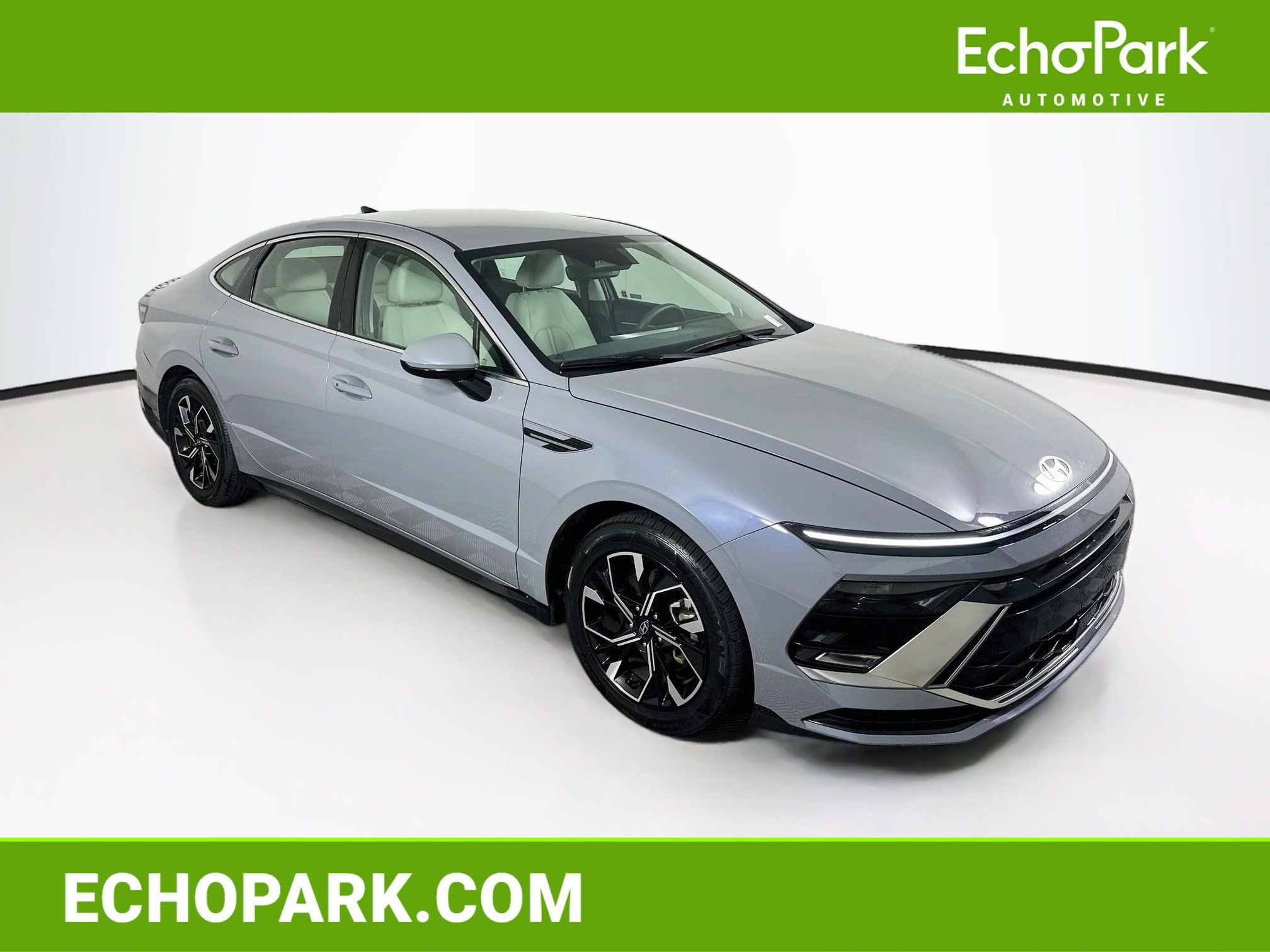 Used 2025 Hyundai Sonata SEL FWD image 1