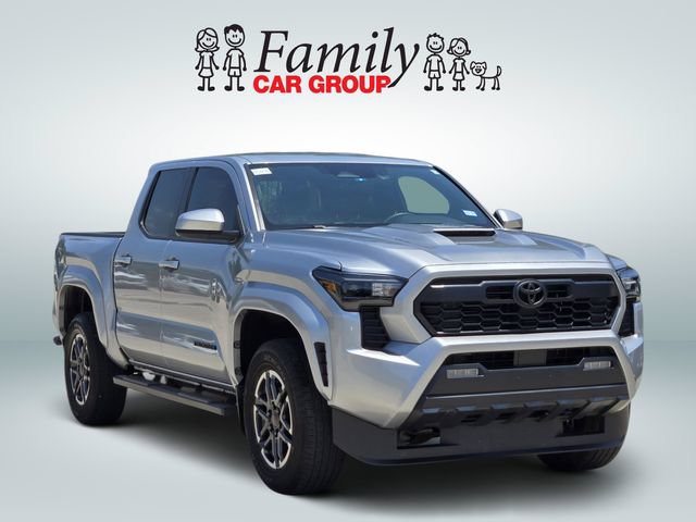 Certified 2024 Toyota Tacoma TRD Sport RWD image 2