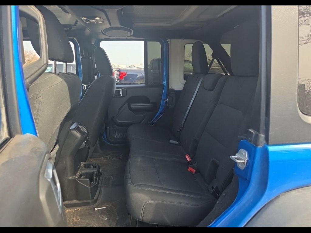 Used 2021 Jeep Wrangler Unlimited Sport image 19