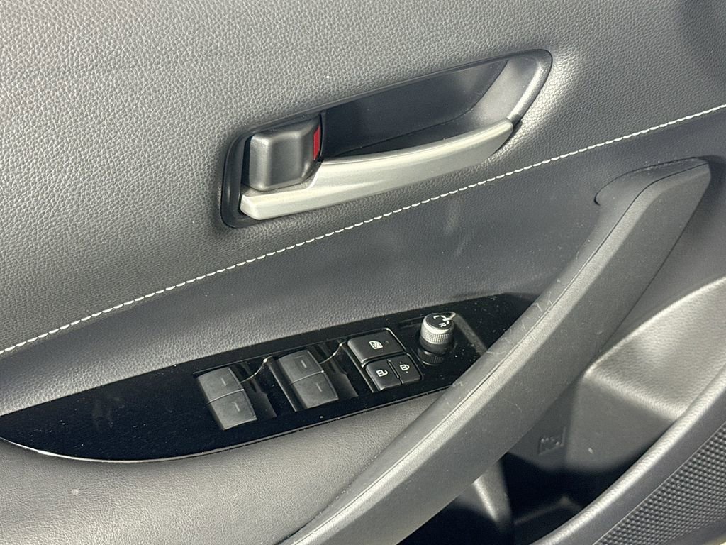 Used 2019 Toyota Corolla SE image 17
