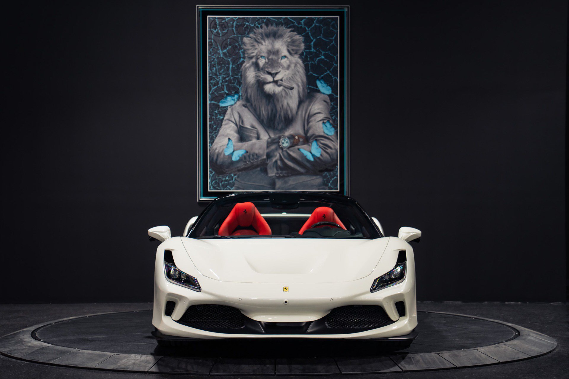 Used 2023 Ferrari F8 Tributo RWD image 27