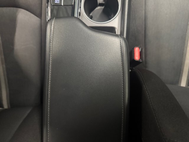Used 2020 Hyundai Sonata SEL w/ Convenience Package FWD image 14