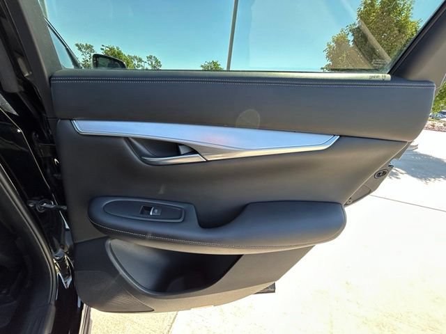 Used 2021 INFINITI QX50 Luxe w/ Appearance Package AWD/4WD image 32