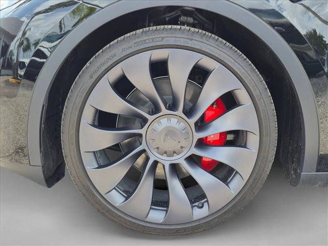 Used 2025 Tesla Model Y Performance AWD/4WD image 23