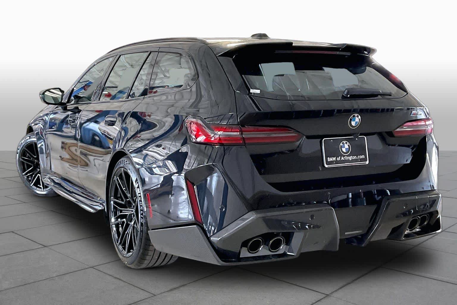 New 2027 BMW M5 Touring AWD/4WD image 12