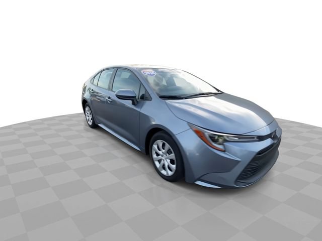Used 2024 Toyota Corolla LE FWD image 4