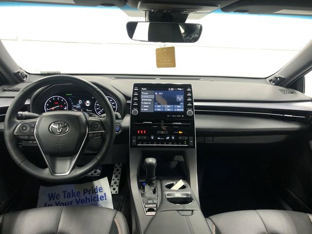 Used 2022 Toyota Avalon Touring w/ Advanced Safety Package image 14