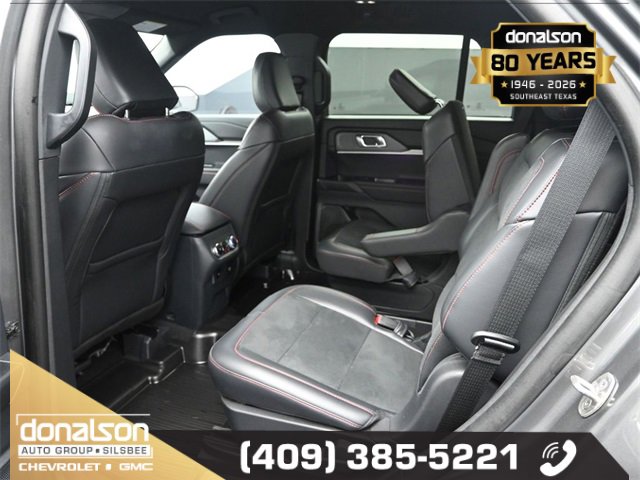 Used 2025 Ford Explorer ST image 11