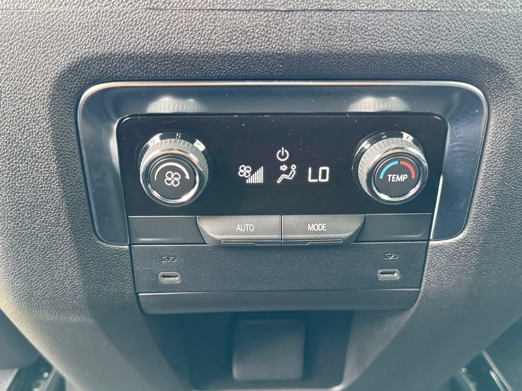 Used 2026 Chevrolet Tahoe LS w/ LPO, Dark Essentials Package AWD/4WD image 27