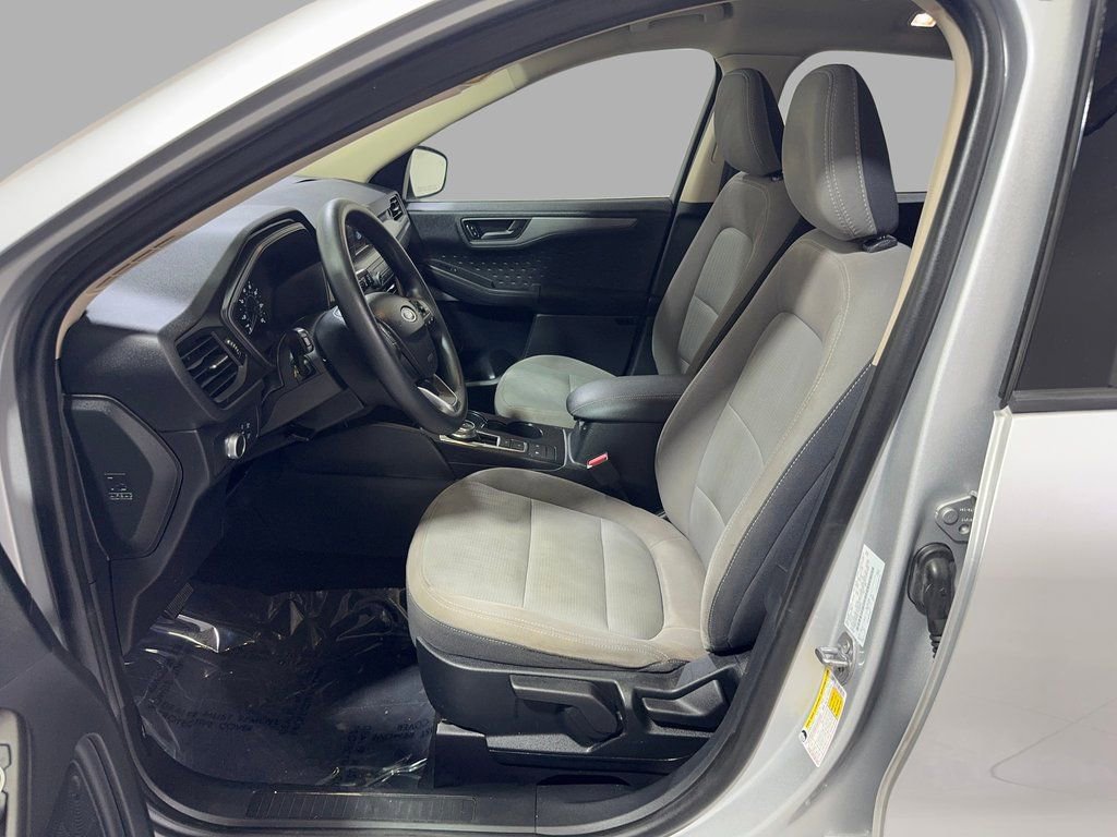 Used 2020 Ford Escape S image 9