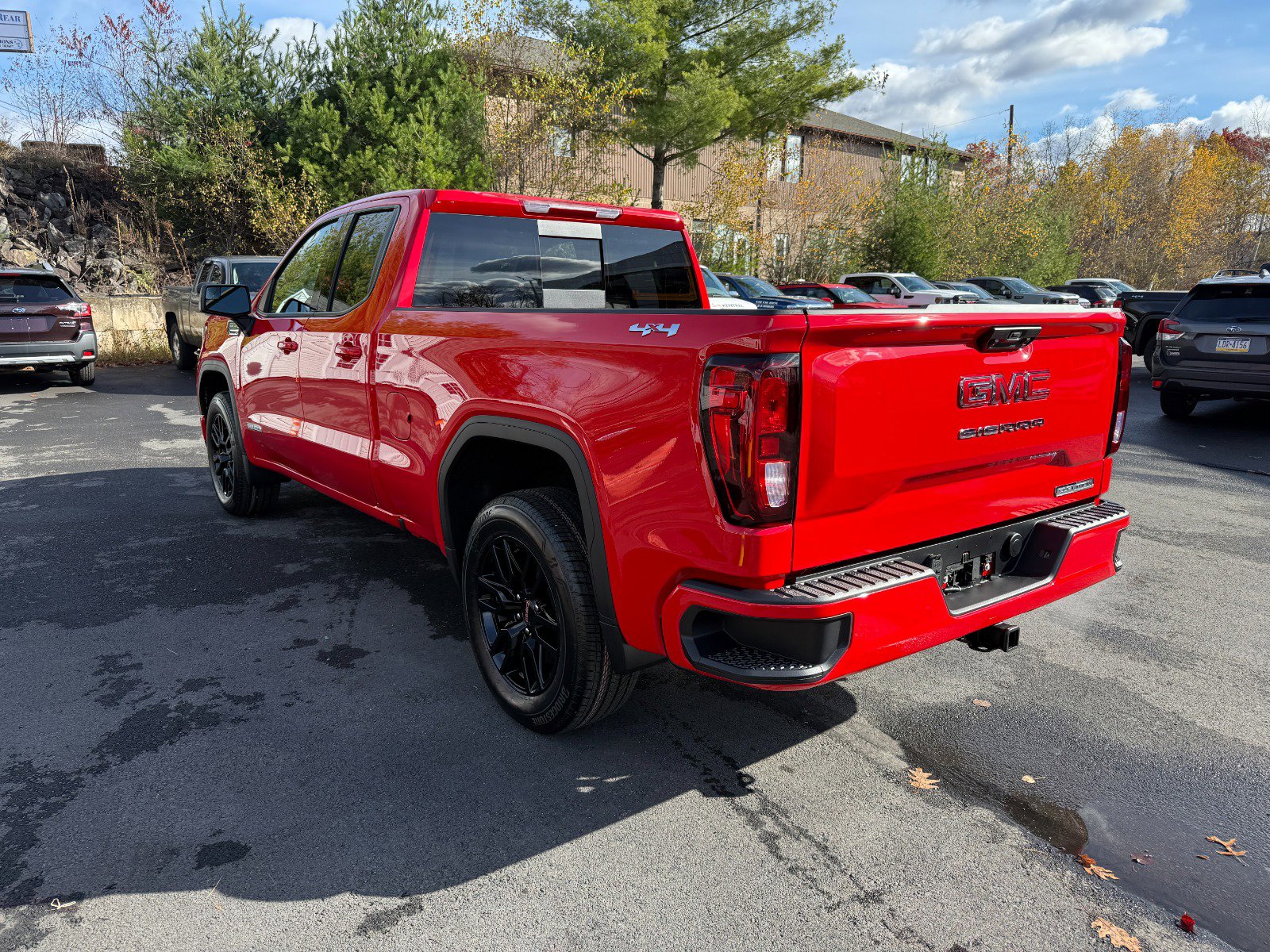New 2026 GMC Sierra 1500 Elevation image 3