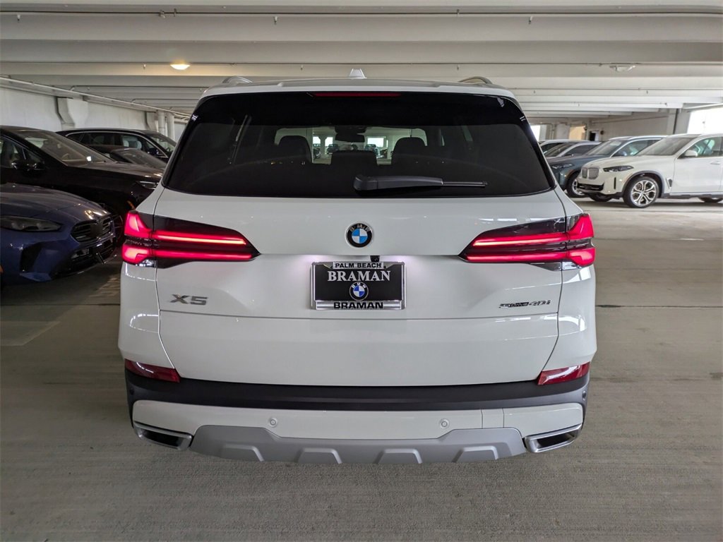 New 2026 BMW X5 sDrive40i image 5