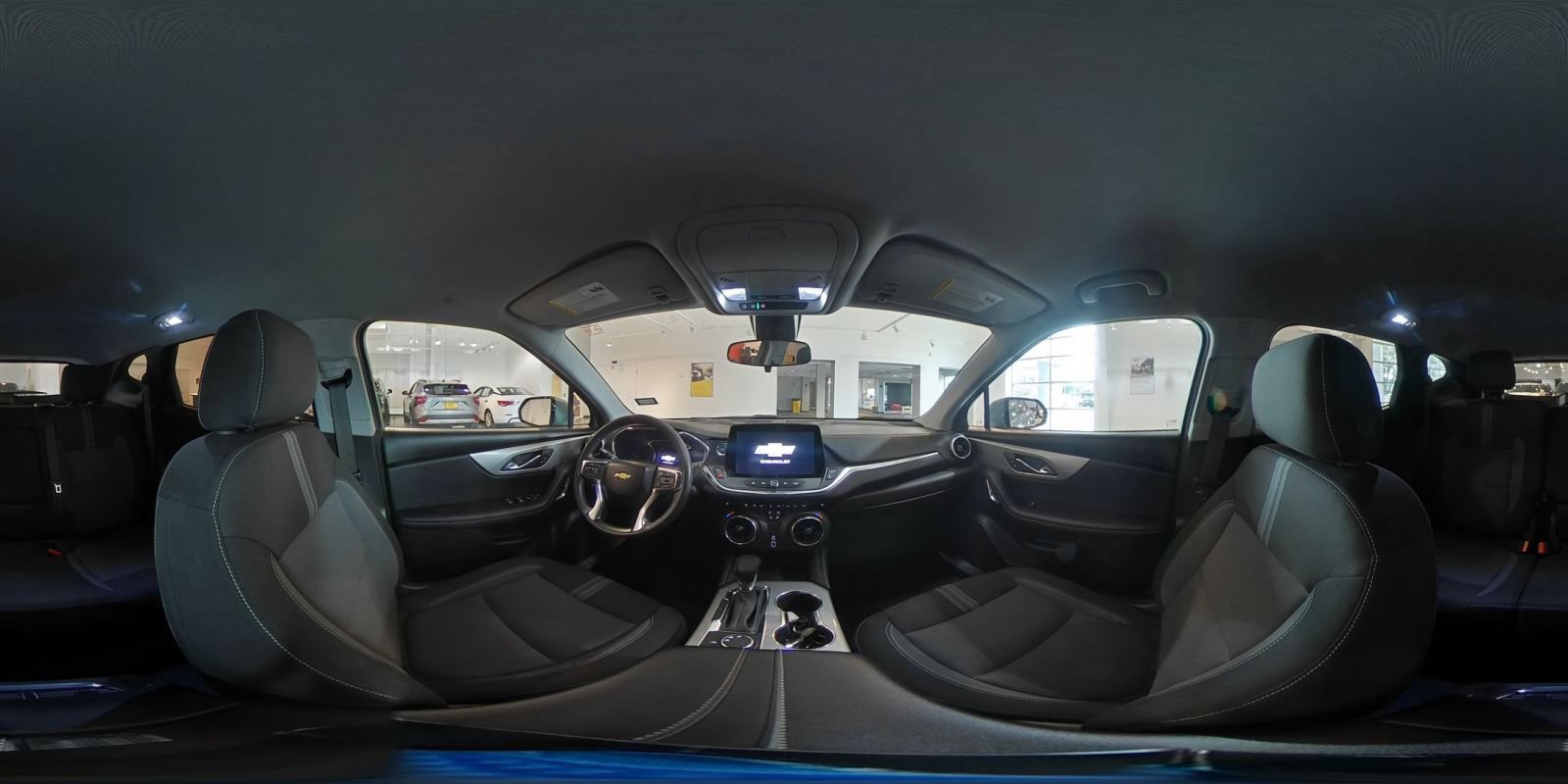 Used 2025 Chevrolet Blazer LT FWD image 42