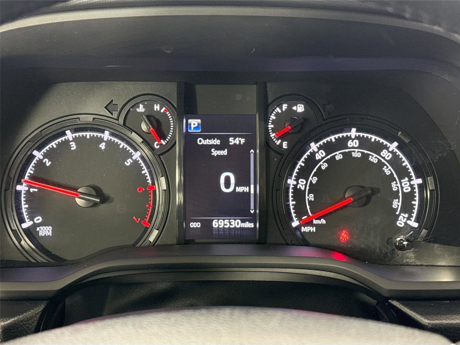 Certified 2022 Toyota 4Runner SR5 Premium w/ Moonroof Package image 21